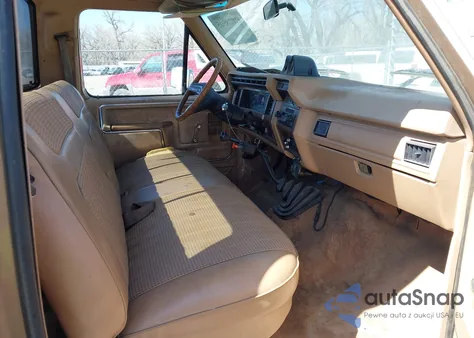 1983 Ford F250 from USA, damaged, VIN 1FTHF2511DPB05061